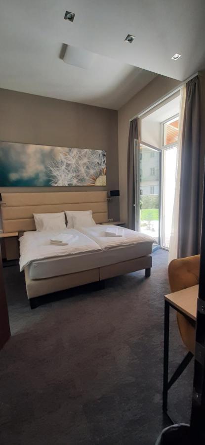 Inter Hotel Дебрецен Екстериор снимка